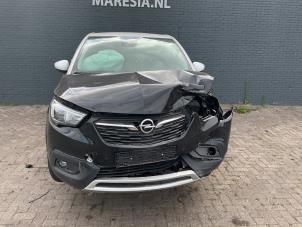 Opel Crossland 1.2 Turbo 12V Euro 6 Sloopvoertuig (2017, Zwart)