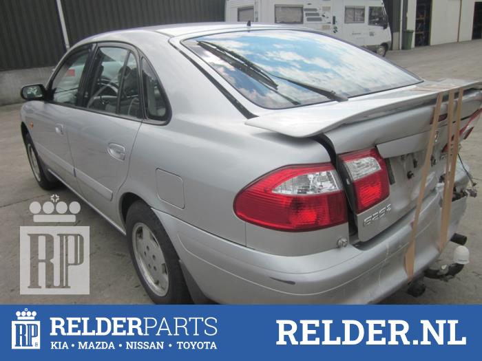 Mazda 626 2.0i 16V Sloopvoertuig (2001, Grijs)
