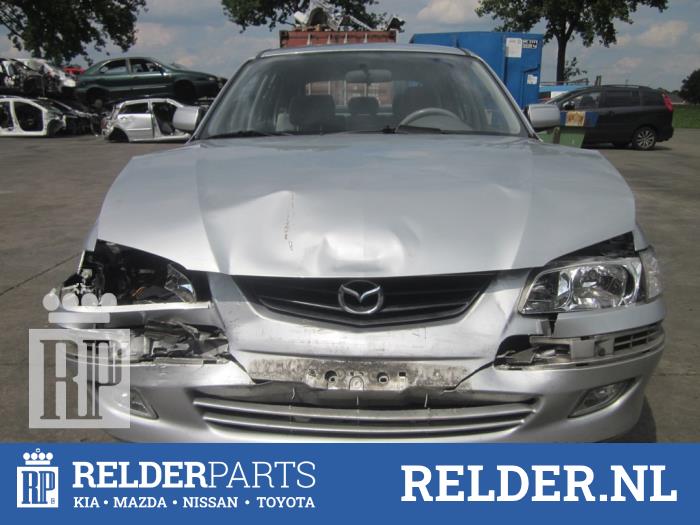 Mazda 626 2.0i 16V Sloopvoertuig (2001, Grijs)