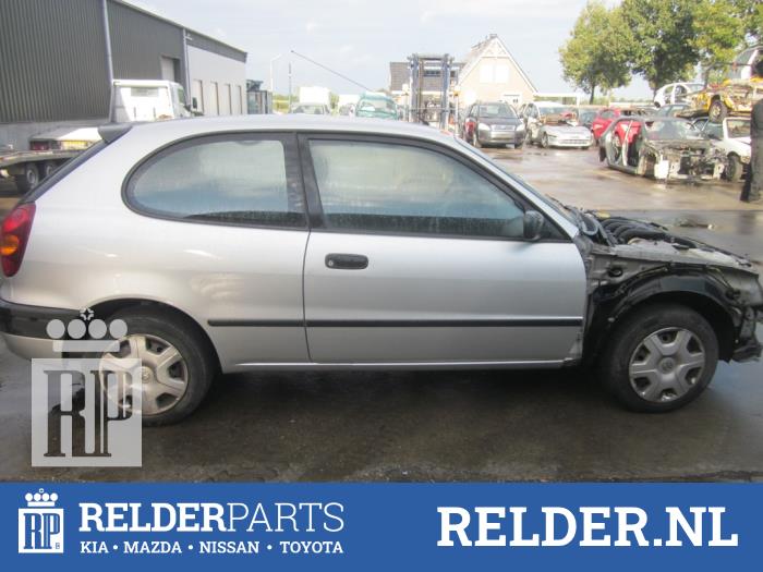 Toyota Corolla 1.9 D Sloopvoertuig (2000, Grijs)