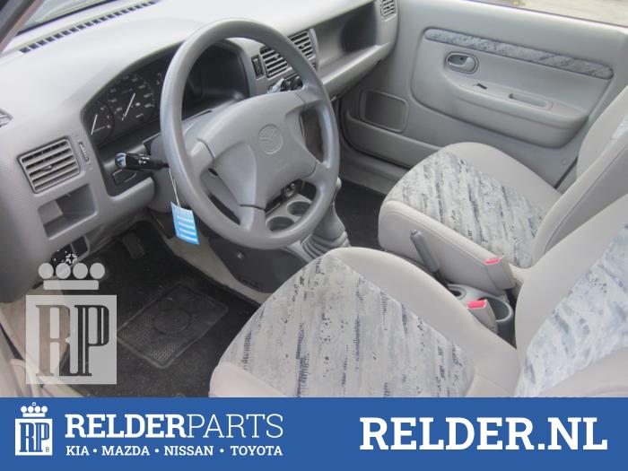 Mazda Demio 1.3 16V Sloopvoertuig (2001, Groen)