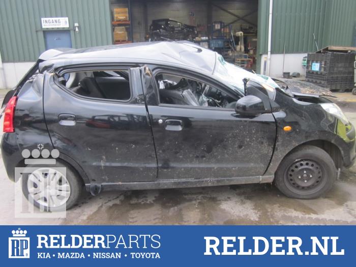 Nissan Pixo 1.0 12V Sloopvoertuig (2011, Zwart, Champagne)