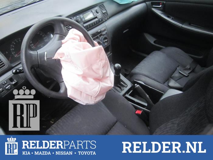 Toyota Corolla Wagon 1.4 16V VVT-i Sloopvoertuig (2002, Grijs)