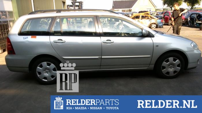 Toyota Corolla Wagon 2.0 D-4D 16V 115 Sloopvoertuig (2005, Grijs)