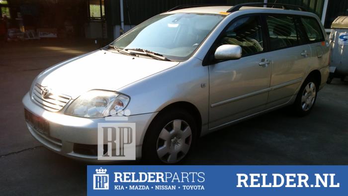 Toyota Corolla Wagon 2.0 D-4D 16V 115 Sloopvoertuig (2005, Grijs)