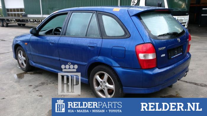 Mazda 323 Fastbreak 2.0 16V Sloopvoertuig (2001, Blauw)