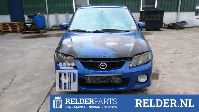 Mazda 323 Fastbreak 2.0 16V Sloopvoertuig (2001, Blauw)