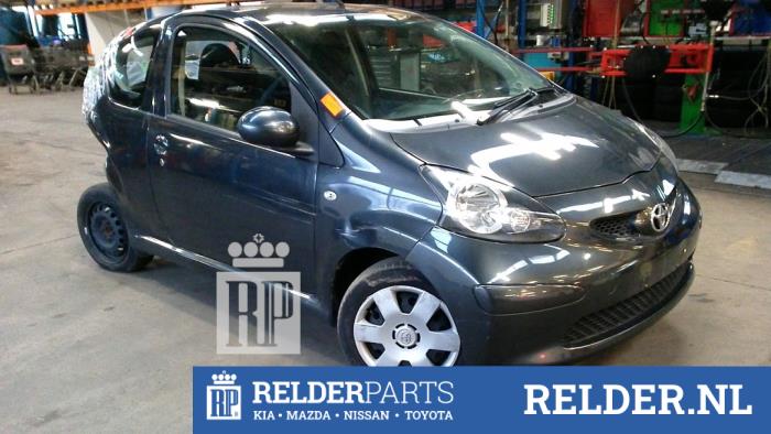 Toyota Aygo 1.0 12V VVT-i Sloopvoertuig (2007, Grijs)
