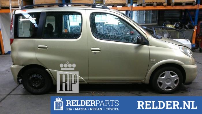 Toyota Yaris Verso 1.3 16V Sloopvoertuig (2000, Beige)