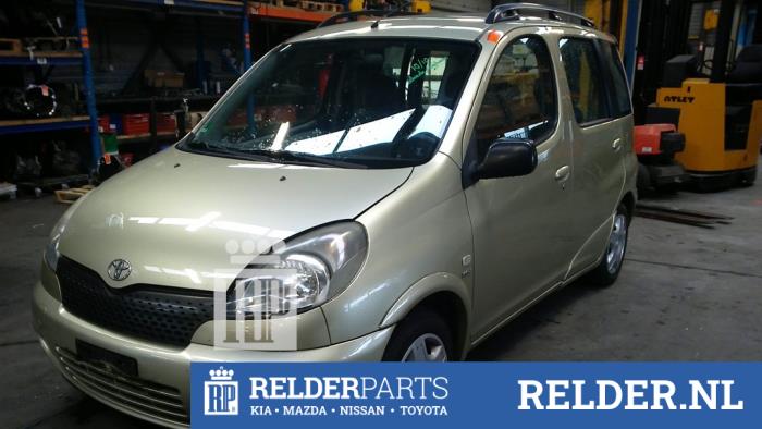 Toyota Yaris Verso 1.3 16V Sloopvoertuig (2000, Beige)