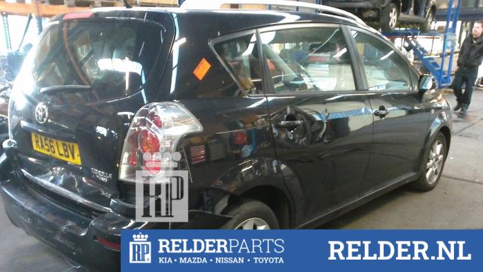 Toyota Corolla Verso 2.2 D-4D 16V Sloopvoertuig (2007, Zwart)