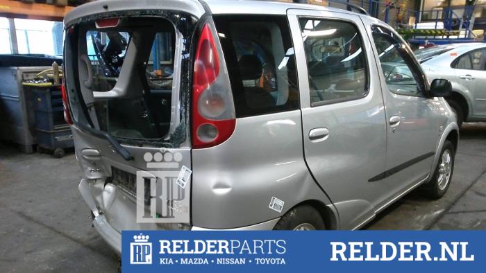 Toyota Yaris Verso 1.5 16V Sloopvoertuig (2001, Grijs)