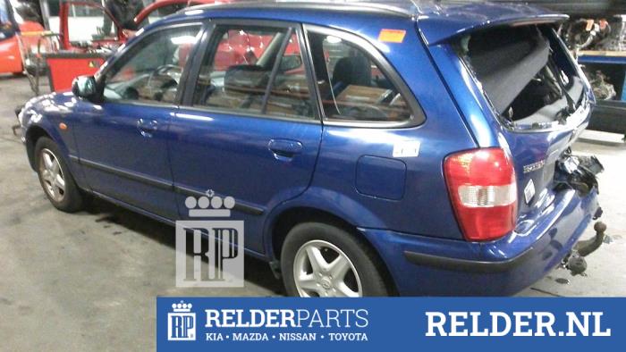Mazda 323 Fastbreak 1.5 LX,GLX 16V Sloopvoertuig (2000, Blauw)