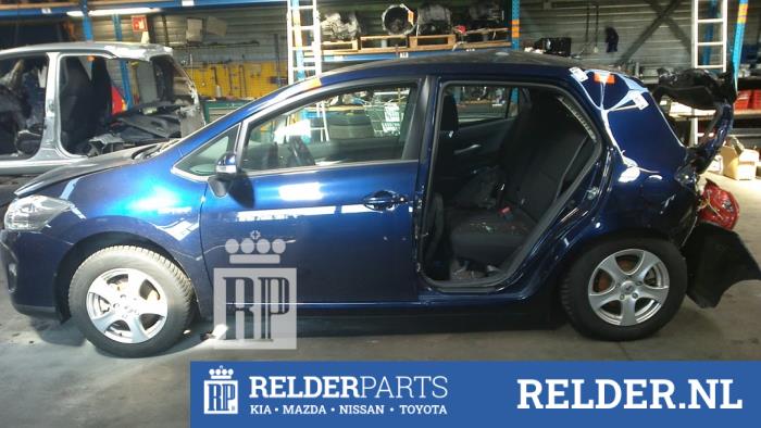 Toyota Auris 1.8 16V HSD Full Hybrid Sloopvoertuig (2011, Blauw)