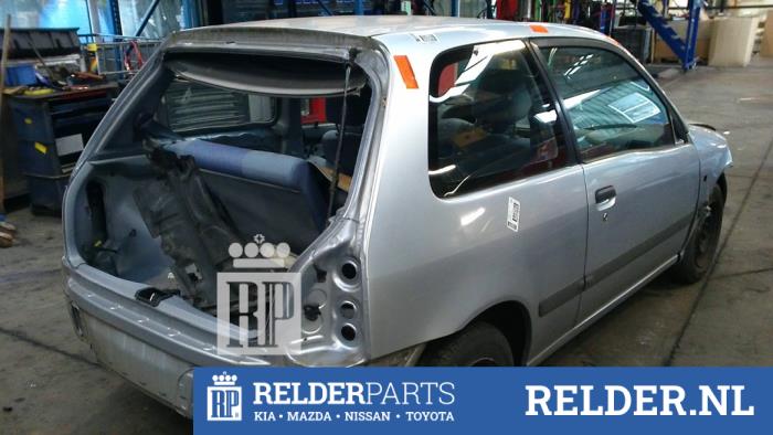 Toyota Starlet 1.3,XLi,GLi 16V Sloopvoertuig (1997, Grijs)