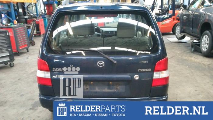 Mazda Demio 1.3 16V Sloopvoertuig (2000, Blauw)
