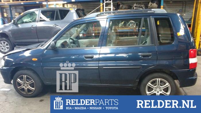 Mazda Demio 1.3 16V Sloopvoertuig (2000, Blauw)