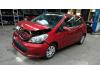 Toyota Yaris III 1.4 D-4D-F Sloopvoertuig (2013, Rood)