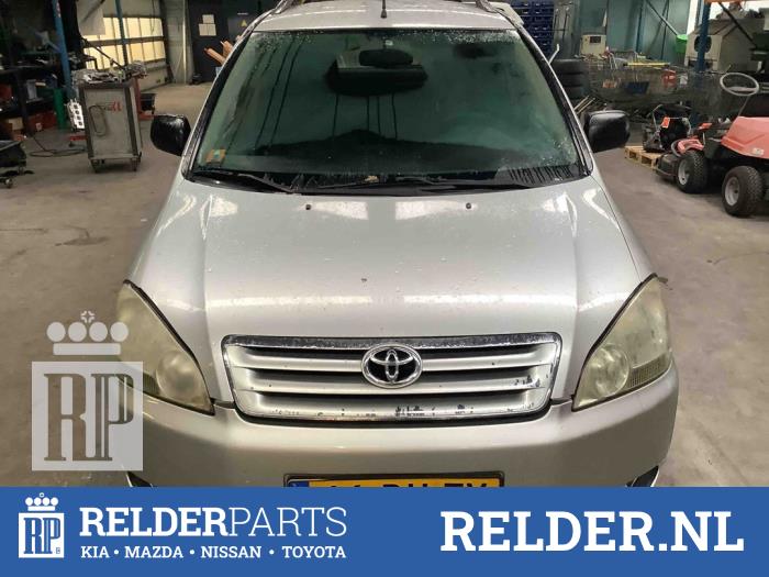 Toyota Avensis Verso 2.0 D-4D 16V Sloopvoertuig (2003, Metallic, Grijs)