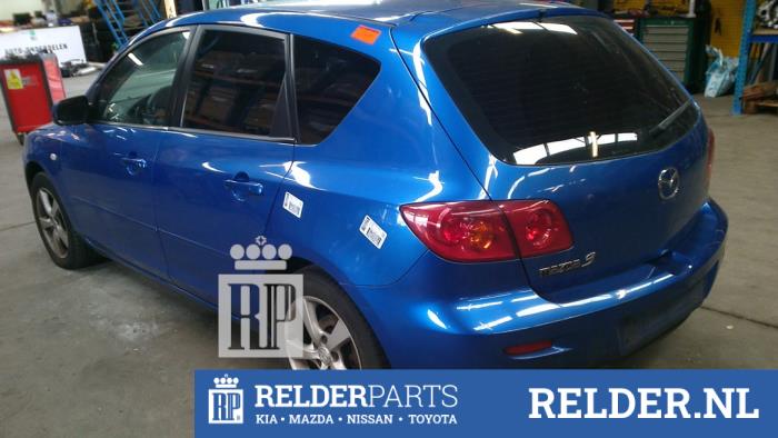 Mazda 3 Sport 1.3i 16V Sloopvoertuig (2004, Blauw)