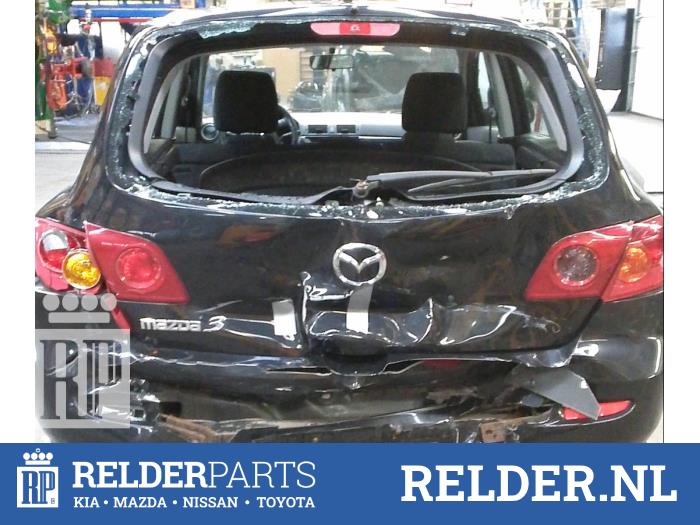 Mazda 3 Sport 1.3i 16V Sloopvoertuig (2005, Zwart)