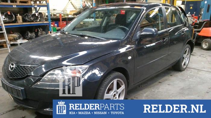 Mazda 3 Sport 1.3i 16V Sloopvoertuig (2005, Zwart)