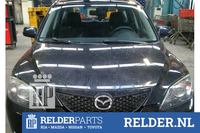 Mazda 3 Sport 1.3i 16V Sloopvoertuig (2005, Zwart)