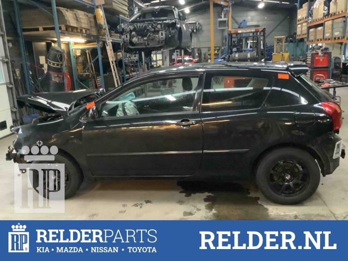 Toyota Corolla 1.6 16V VVT-i Sloopvoertuig (2003, Zwart)