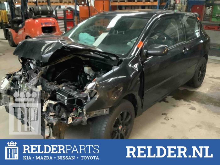 Toyota Corolla 1.6 16V VVT-i Sloopvoertuig (2003, Zwart)