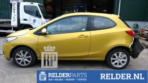 Mazda 2 1.3 16V S-VT High Power Sloopvoertuig (2009, Goud)