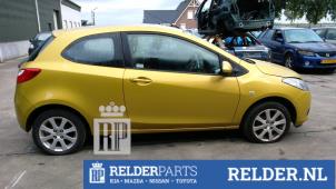 Mazda 2 1.3 16V S-VT High Power Sloopvoertuig (2009, Goud)