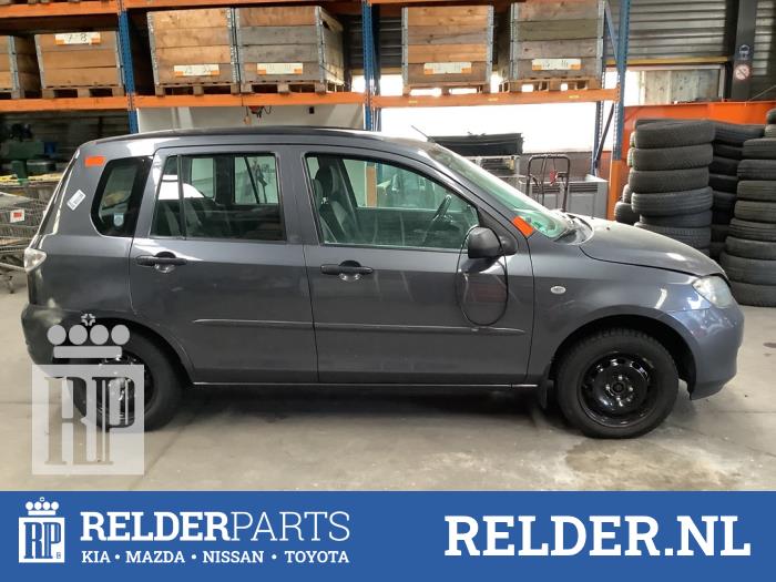 Mazda 2 1.4 16V Sloopvoertuig (2004, Donker, Muisgrijs)