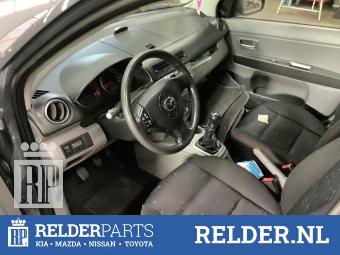 Mazda 2 1.4 16V Sloopvoertuig (2004, Donker, Muisgrijs)