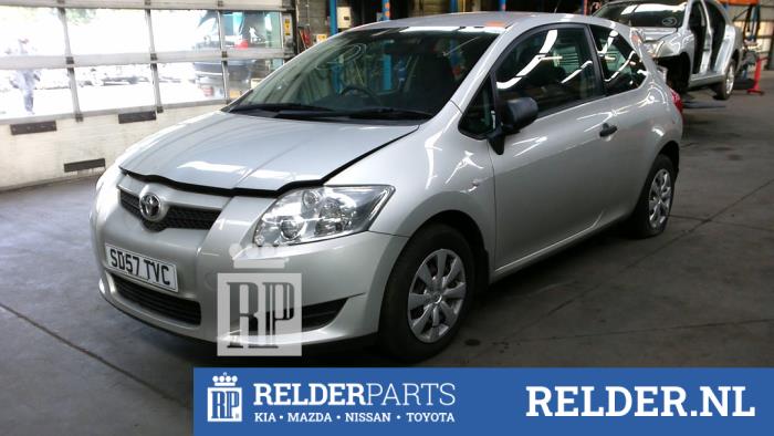 Toyota Auris 1.4 VVT-i 16V Sloopvoertuig (2008, Grijs)