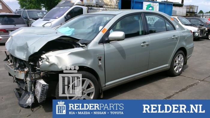Toyota Avensis 2.0 16V D-4D Sloopvoertuig (2004, Groen)