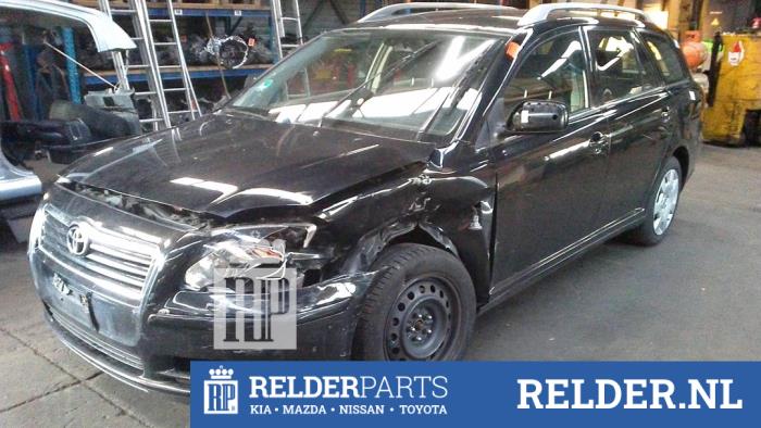 Toyota Avensis Wagon 2.0 16V VVT-i D4 Sloopvoertuig (2005, Zwart)