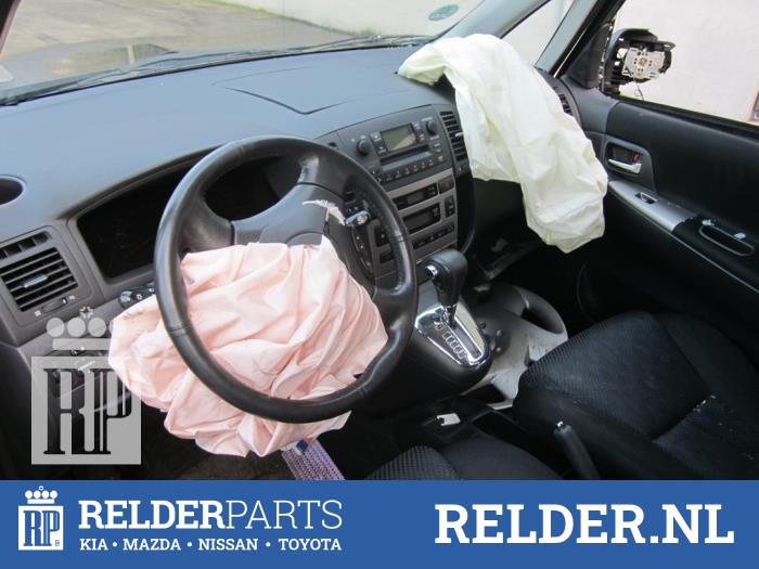 Toyota Corolla Verso 1.8 16V VVT-i Sloopvoertuig (2003, Groen)