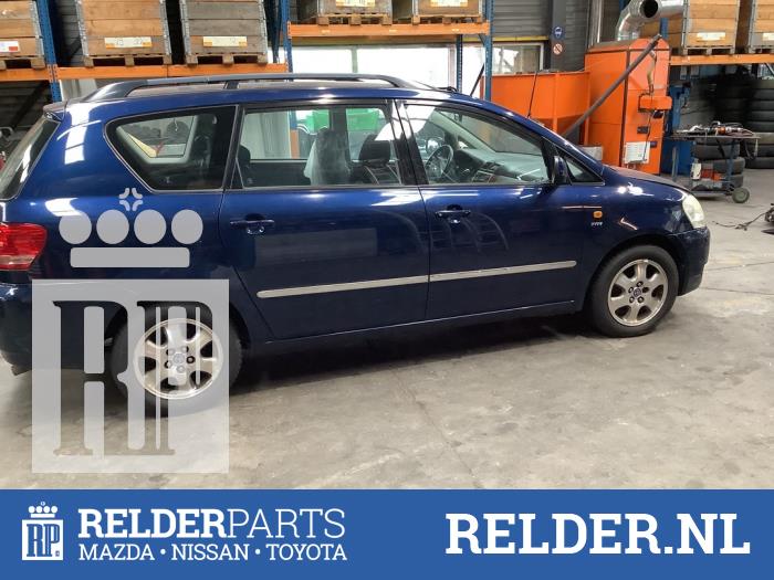 Toyota Avensis Verso 2.0 16V VVT-i D-4 Sloopvoertuig (2003, Blauw)