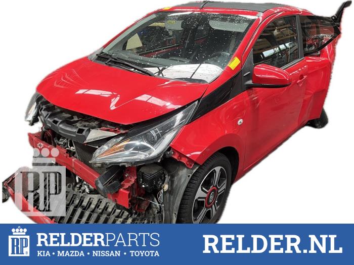 Toyota Aygo 1.0 12V VVT-i Sloopvoertuig (2017, Rood)