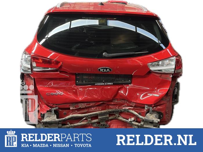 Kia Cee'd Sportswagon 1.0i T-GDi 12V 120 Sloopvoertuig (2015, Rood)