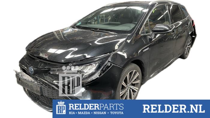 Toyota Corolla Touring Sport 1.8 16V Hybrid Sloopvoertuig (2021, Zwart)