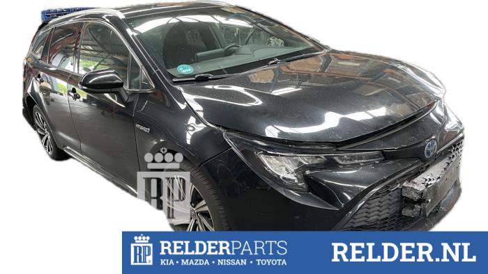 Toyota Corolla Touring Sport 1.8 16V Hybrid Sloopvoertuig (2021, Zwart)