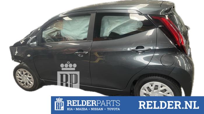 Toyota Aygo 1.0 12V VVT-i Sloopvoertuig (2019, Grijs)