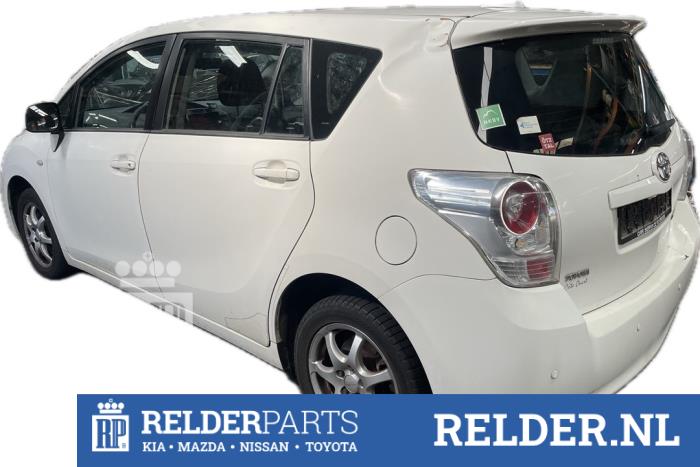 Toyota Verso 1.6 16V VVT-i Sloopvoertuig (2010, Wit)