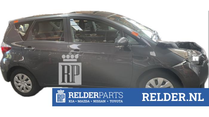 Toyota Verso S 1.33 16V Dual VVT-I Sloopvoertuig (2011, Grijs)