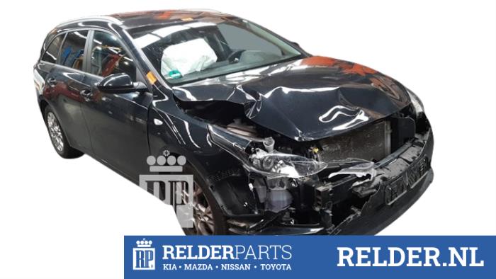 Kia Ceed Sportswagon 1.0i T-GDi 12V Sloopvoertuig (2022, Zwart)