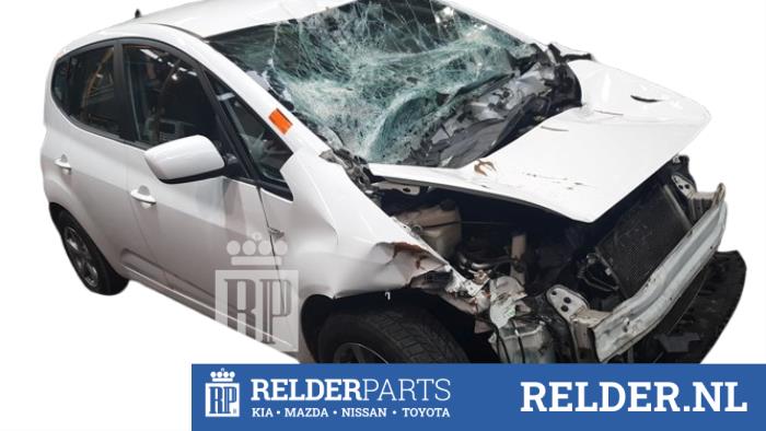 Kia Venga 1.4 CVVT 16V Sloopvoertuig (2011, Wit)