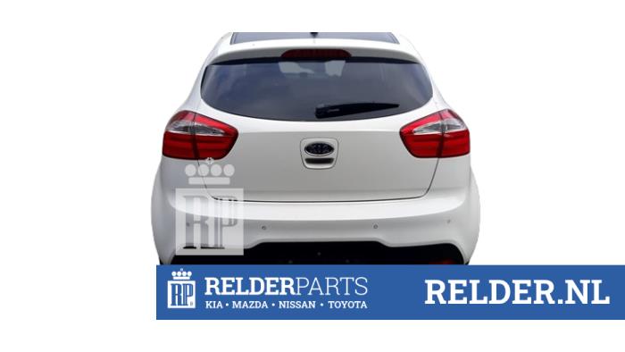 Kia Rio III 1.2 CVVT 16V Sloopvoertuig (2012, Wit)