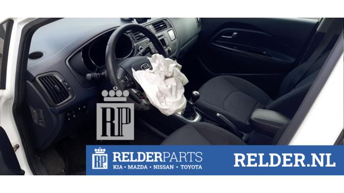 Kia Rio III 1.2 CVVT 16V Sloopvoertuig (2012, Wit)