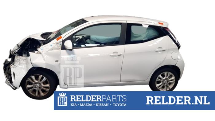 Toyota Aygo 1.0 12V VVT-i Sloopvoertuig (2015, Wit)